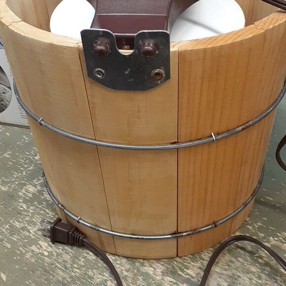 Rival Ice Cream Maker & Yogurt Freezer #8550 Wood Bucket 5 Qt. USA - Picture 17 of 17